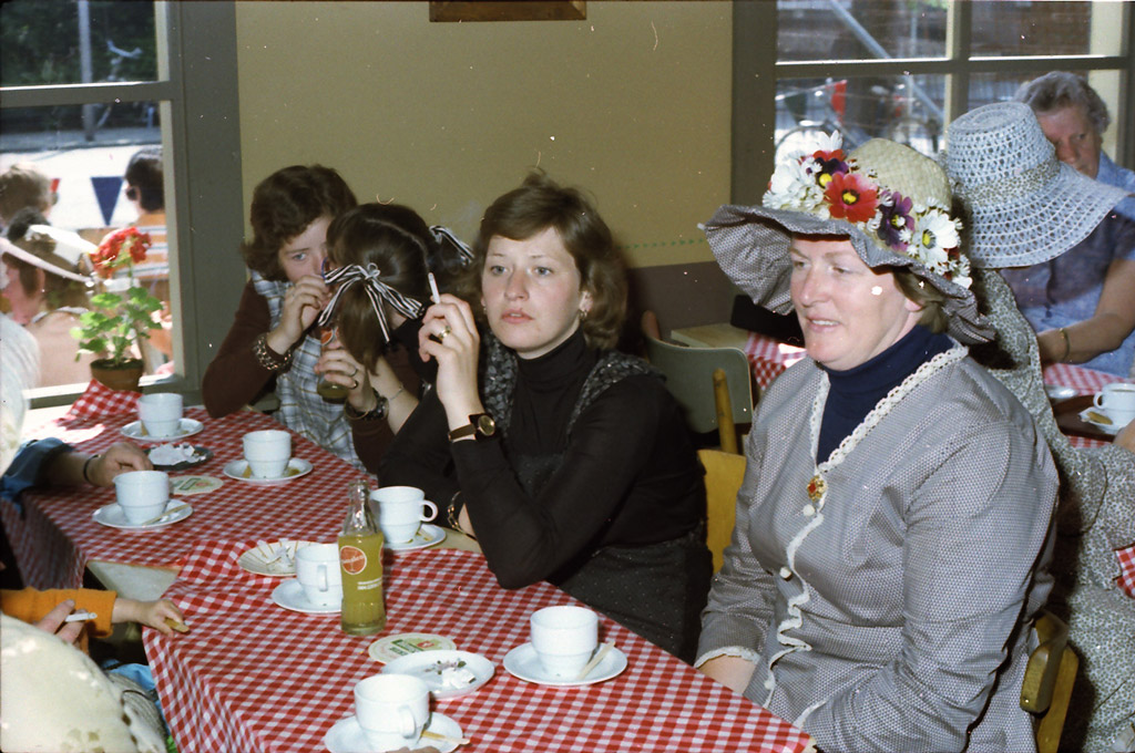 1975 • Schoolfeest divers jubileumjaar