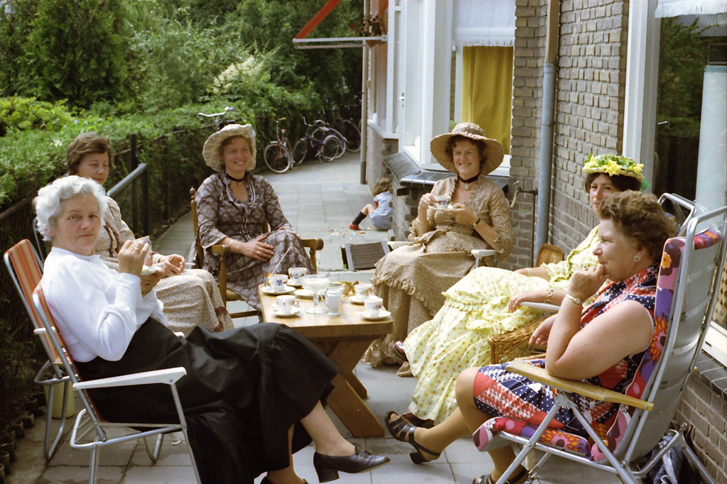 1975 • Schoolfeest divers jubileumjaar