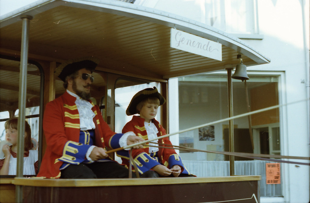 1975 • Schoolfeest divers jubileumjaar