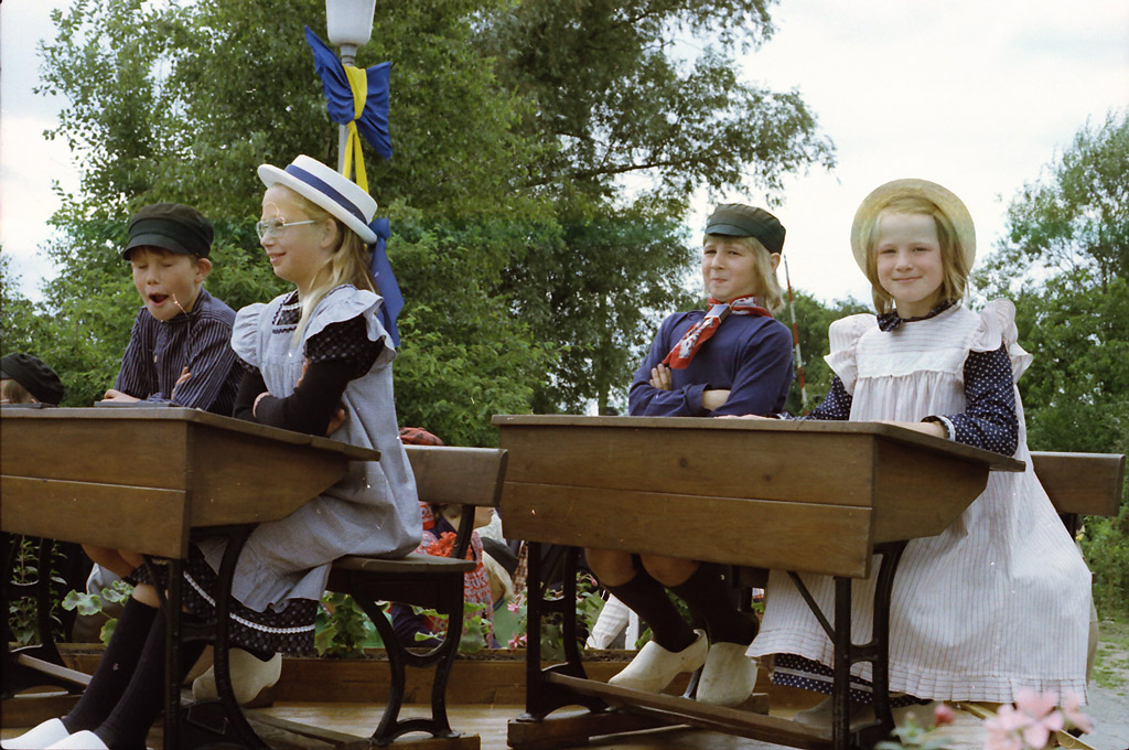 1975 • Schoolfeest divers jubileumjaar