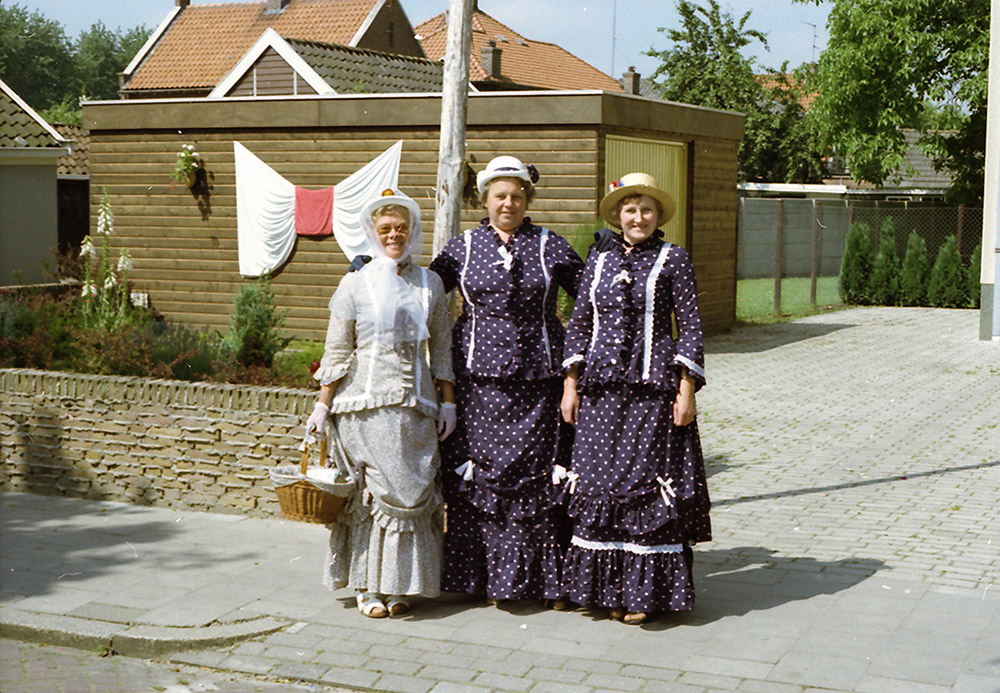 1975 • Schoolfeest divers jubileumjaar