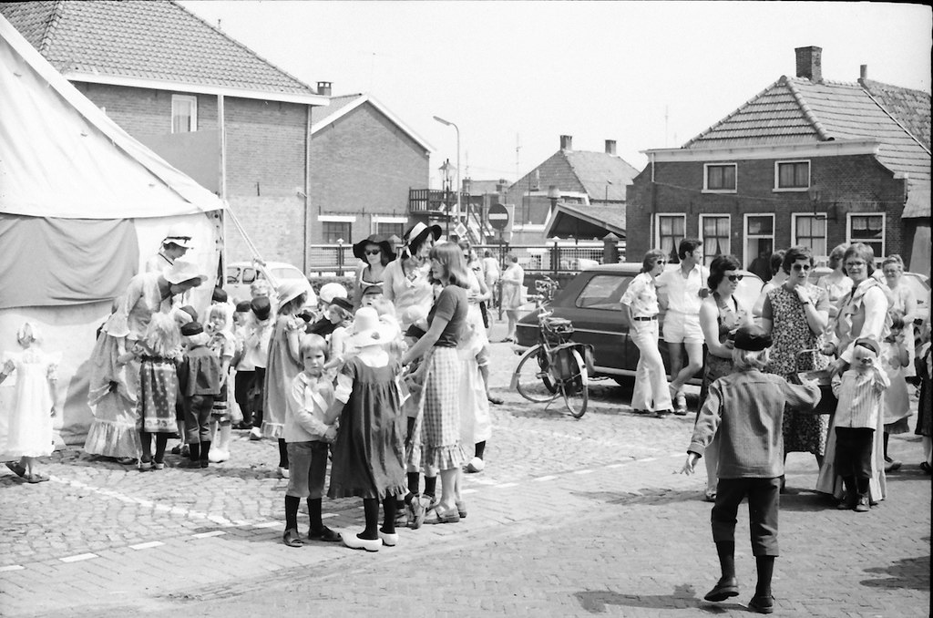 1975 • Schoolfeest divers jubileumjaar