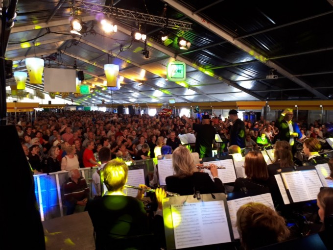 Spetterend Schoolfeest-Familie-Festijn