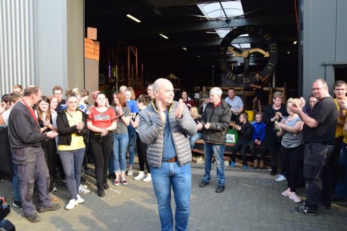 Schoolfeestloodsen weer open!