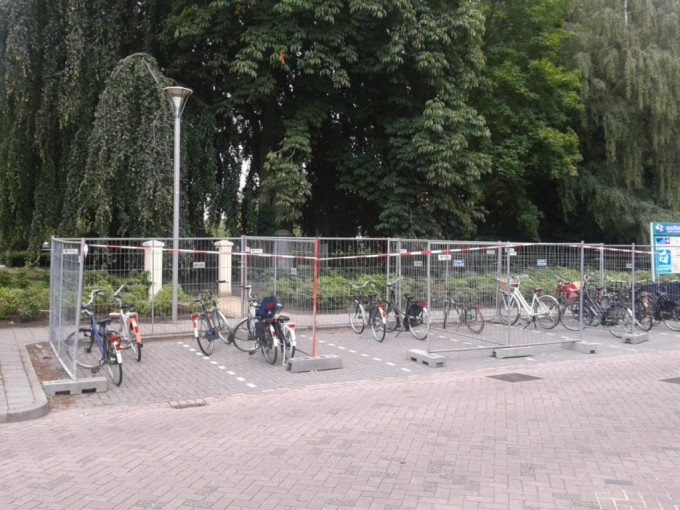 Fietsenstalling tijdens Schoolfeest